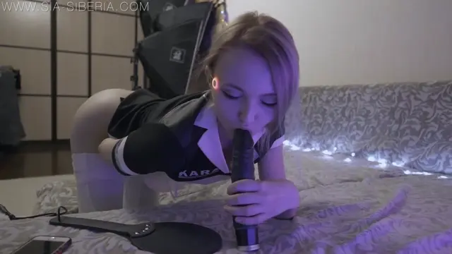 Poster: Sia Siberia - Detroit Become Human: Kara Fucking Hard Poster: Sia Siberia - Detroit Become Human: Kara Fucking Hard