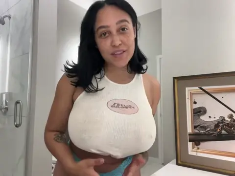 Poster: Emily Cheree See Through Onlyfans Video Leaked