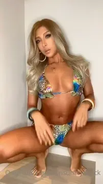Poster: Nonsummerjack Nude Exotic Bikini Onlyfans Video Leaked