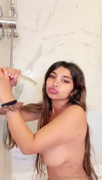 Poster: Azilia Hadid @aziliahadid - Shower Dildo Fuck